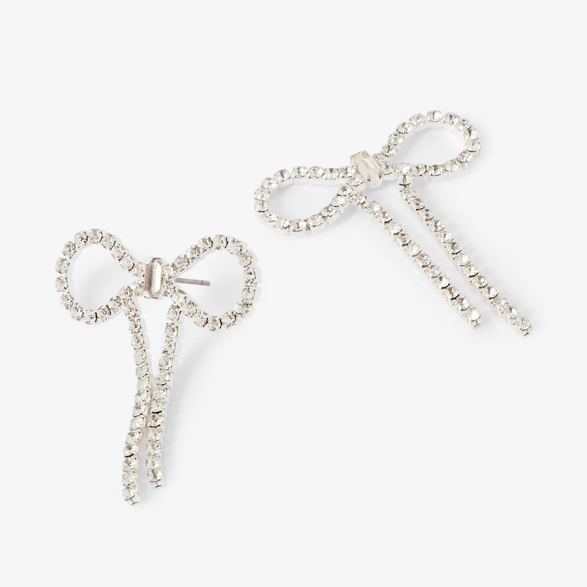 Boucles d’oreilles nœud a strass - Image 2