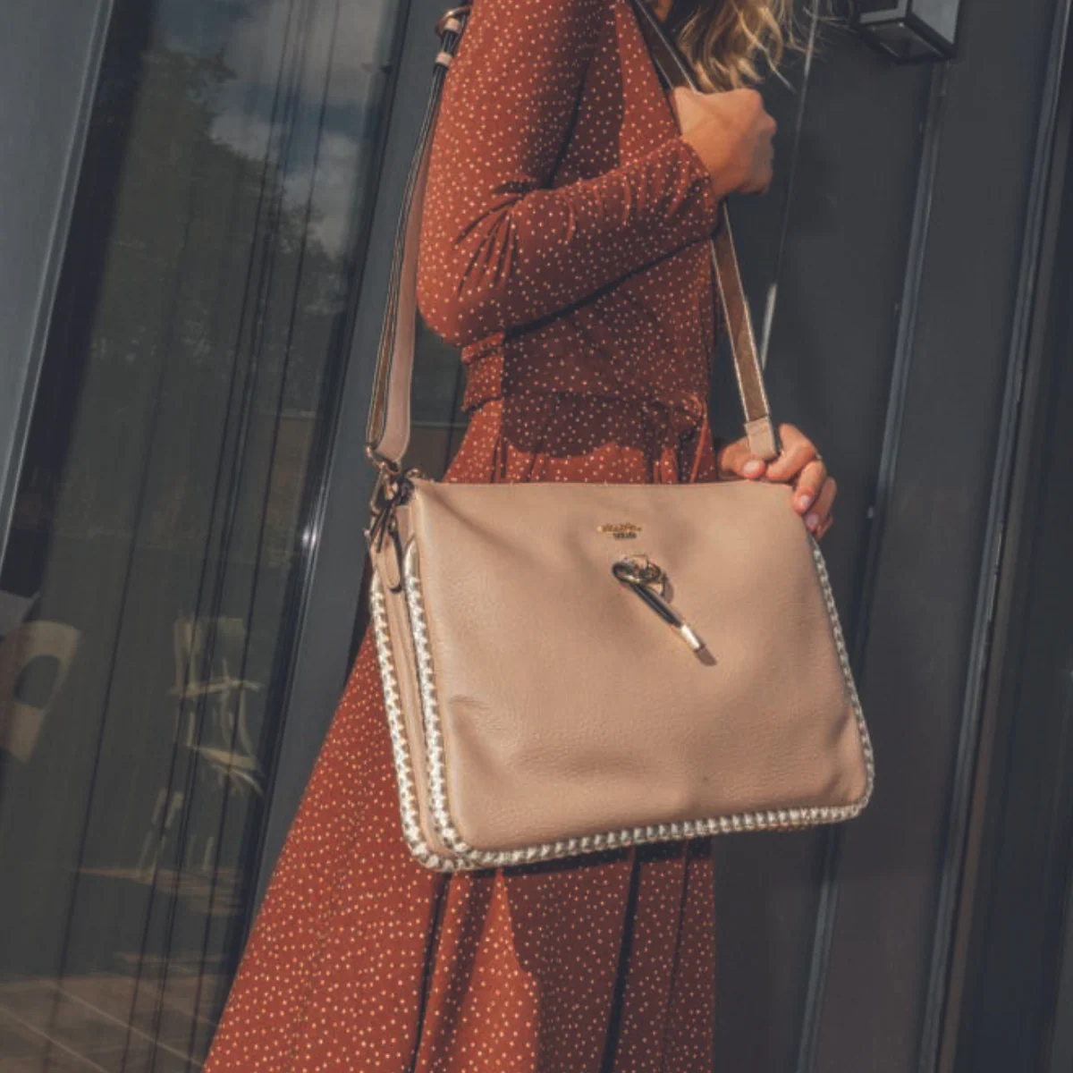 Grand sac multi poches taupe Noceta - Image 2