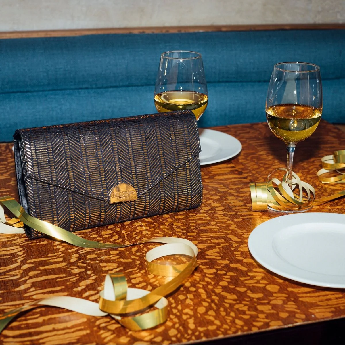 Pochette dorée Onoda - Image 2